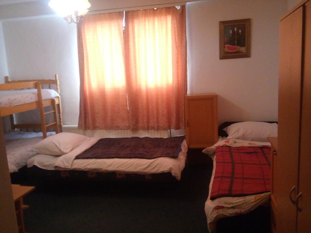 Hostel Gonzo Σαράγεβο Εξωτερικό φωτογραφία